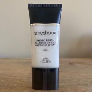 SMASHBOX Photo Finish LIGHT Foundation Primer